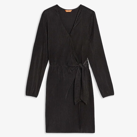 Wrap dress - Picture 1 of 3